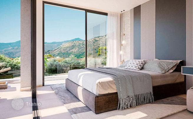 Luxury Villa with Panoramic Sea Views in Benahavís, Costa del Sol, photo 5