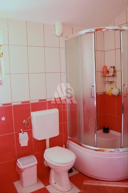 Apartment in Baosici, Montenegro, photo 4