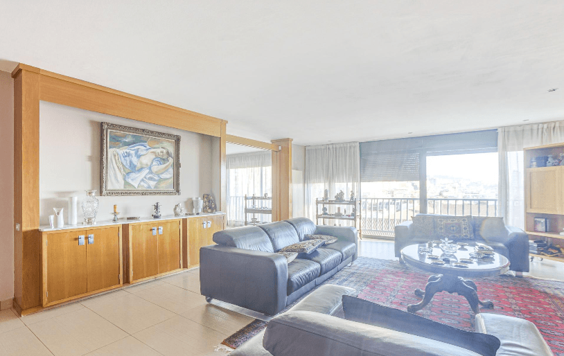 4-Bedroom Penthouse in Barcelona, photo 2
