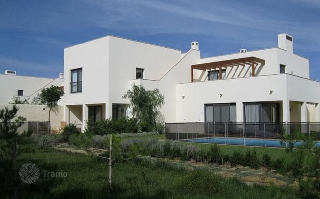 2-Bedroom Villa in Vila do Bispo, Portugal, photo 4