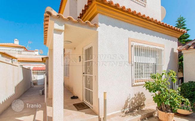 4-Bedroom Villa in Torrevieja, Spain, photo 4