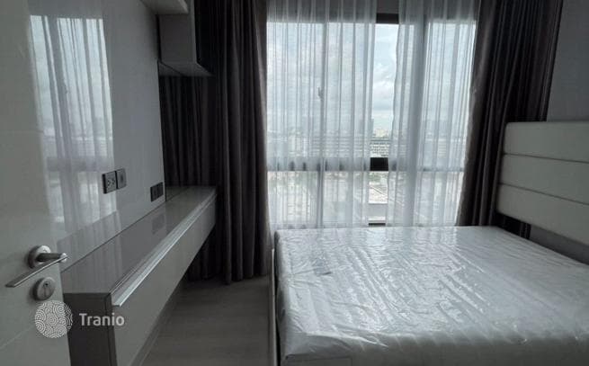 2-Bedroom Condo in Phaya Thai, Bangkok, photo 4