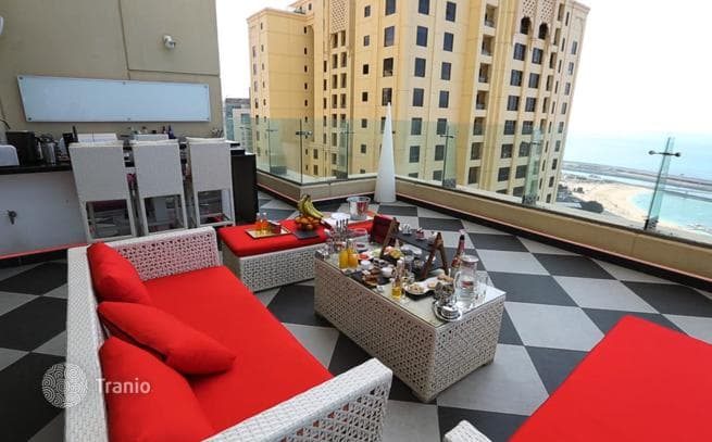 4-Bedroom Penthouse with Roof Terrace and Sea View in Jumeirah Beach Residence, Dubai