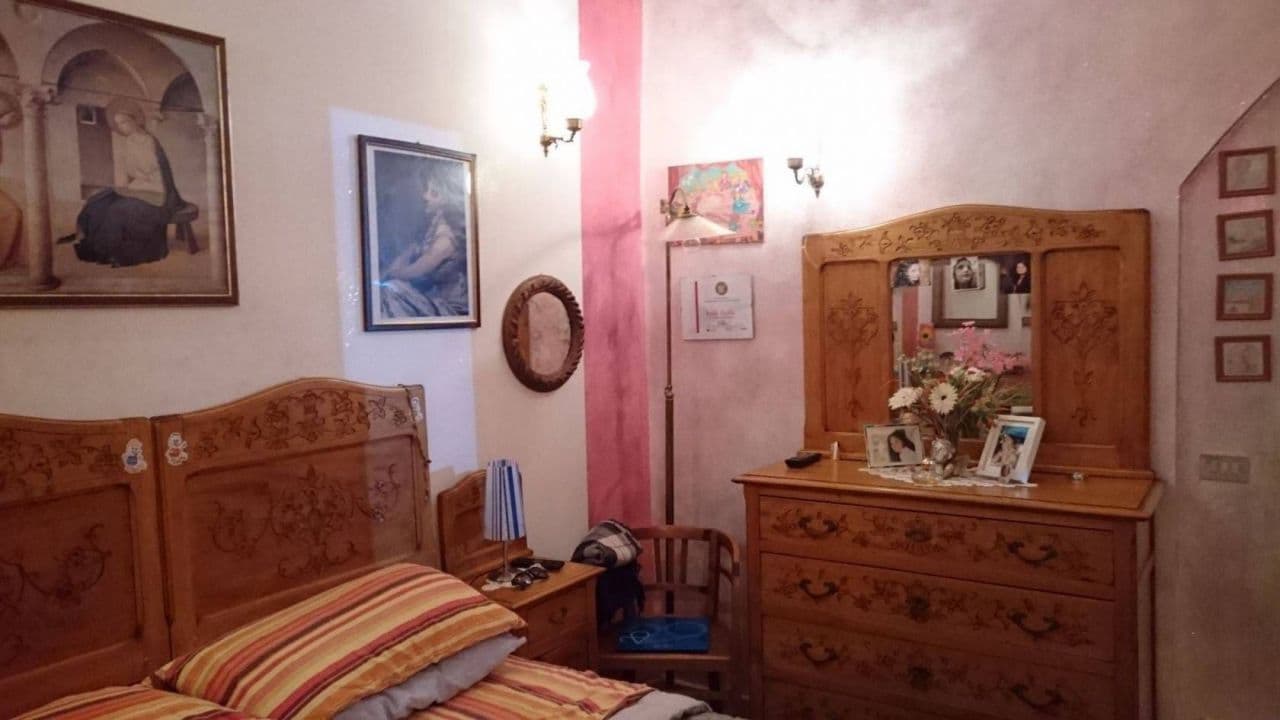 2-Bedroom Apartment in Imperia, Italy, photo 5