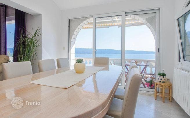House with Terrace, Private Pool and Sea View in Omis, photo 3