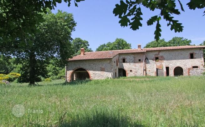4-Bedroom Villa in Siena, Italy