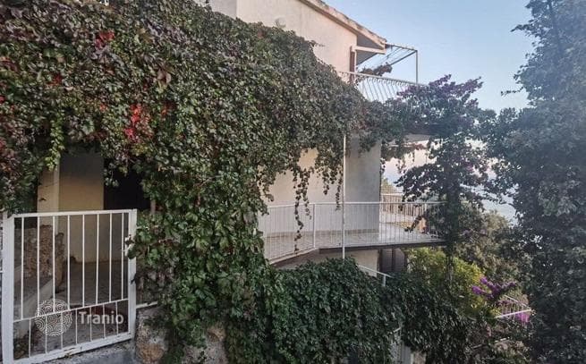 3-Bedroom House in Omis, photo 5