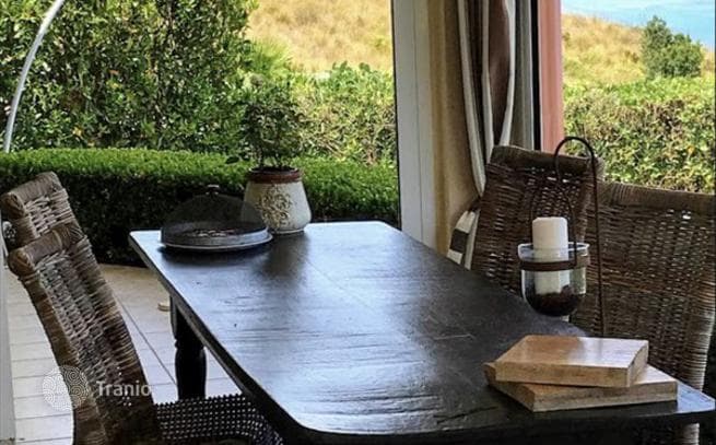 3-Bedroom Villa with Sea View and Private Pool in Tropea, photo 5