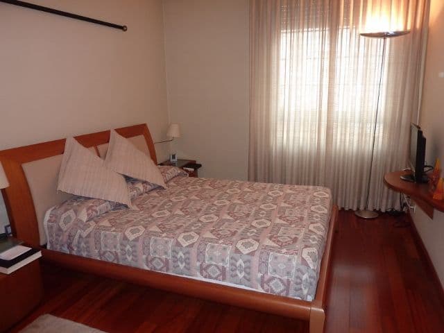 3-Bedroom Apartment in Barcelona, Spain, photo 4