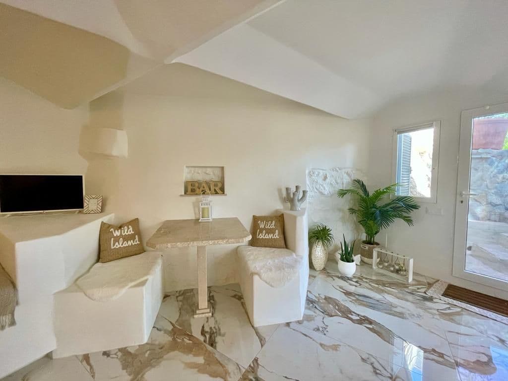 1-Bedroom Apartment in Andratx, photo 3