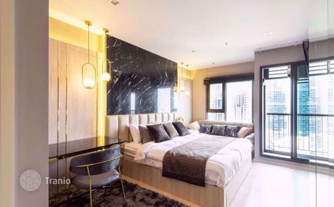 Condo in Pathum Wan, Bangkok