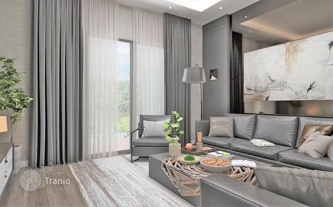 Penthouse with Balconies in Residential Complex with Pools and Gym in Oba, Alanya
