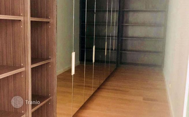 2-Bedroom Condo in Khlong Toei, Bangkok