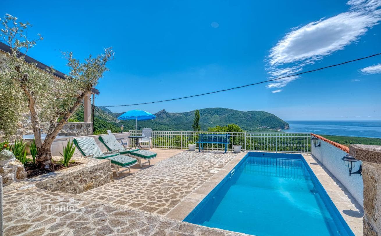 2-House Property with Sea View, Private Pool and Garden in Buljarica, Budva