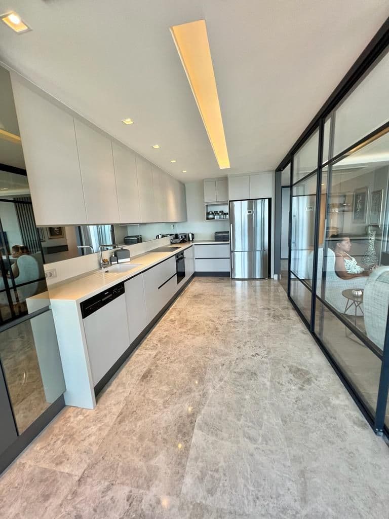 4-Bedroom Apartment in Antalya, photo 4