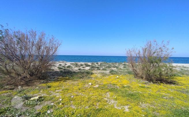 Beachfront Land Plot in Platanyas, Crete, photo 3