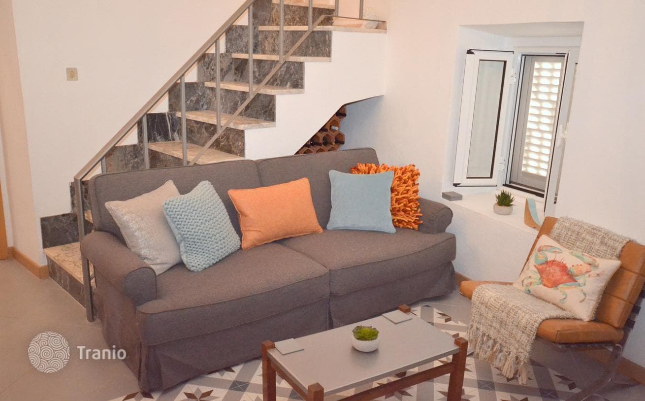 2-Bedroom Villa in Loule, Algarve, photo 4