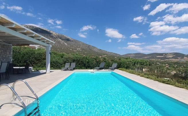 3-Bedroom Villa with Private Pool and Sea View in Kranidi, Peloponnese, photo 3