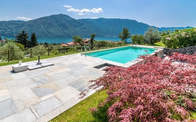 3-Story Villa with Private Pool and Garden on Lake Como in Tremezzina, Como, photo 2