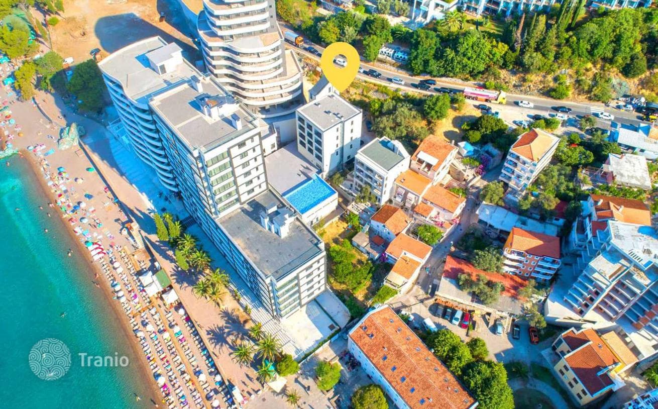 1-Bedroom Apartment with Pool View in Rafailovici, Budva
