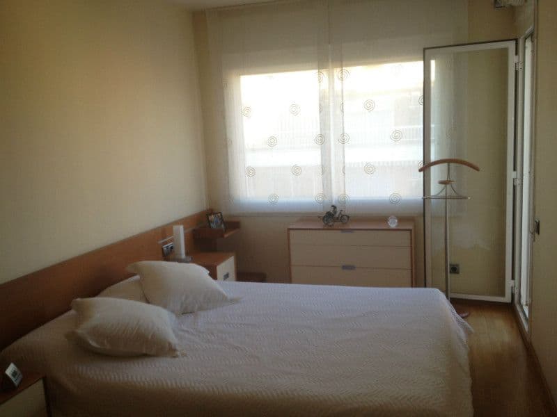 3-Bedroom Apartment in Barcelona, photo 3