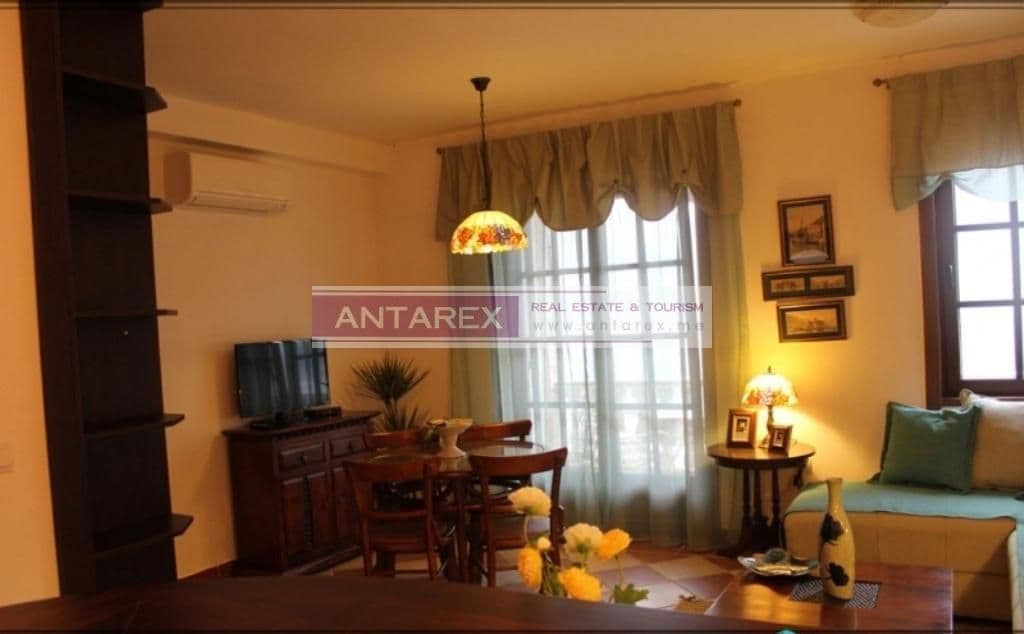 Апартаменты в Костанице, Черногория, 61 м², фото 4