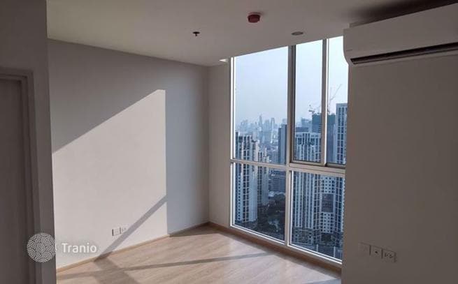 1-Bedroom Condo in Huai Khwang, Bangkok, photo 4