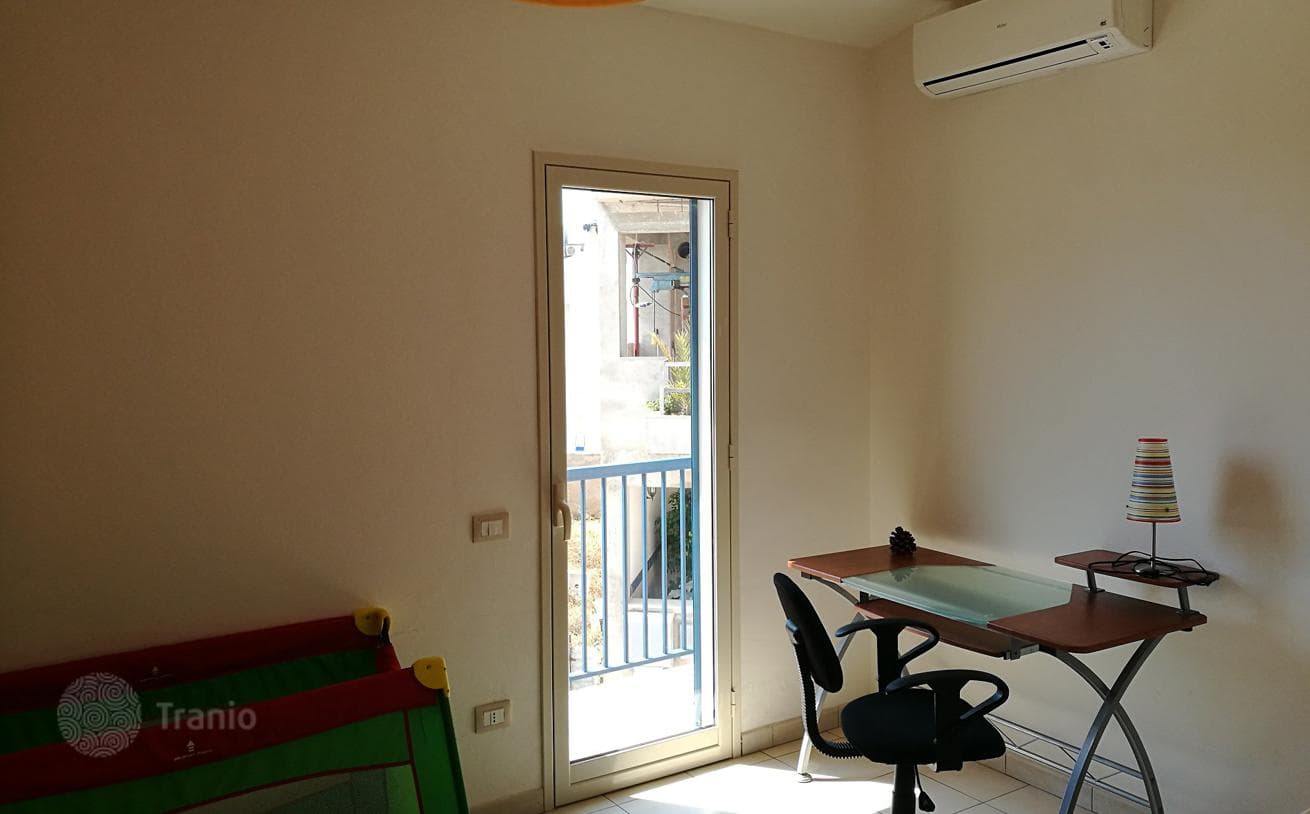 2-Bedroom House Steps from the Sea in Scoglitti, Sicily, photo 5