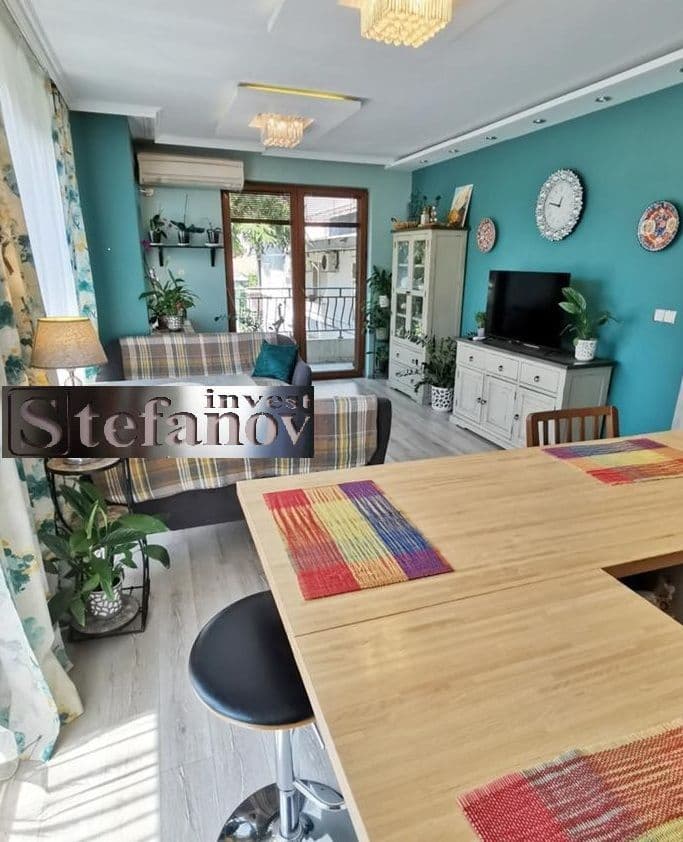 2-Bedroom Apartment in Varna, photo 4