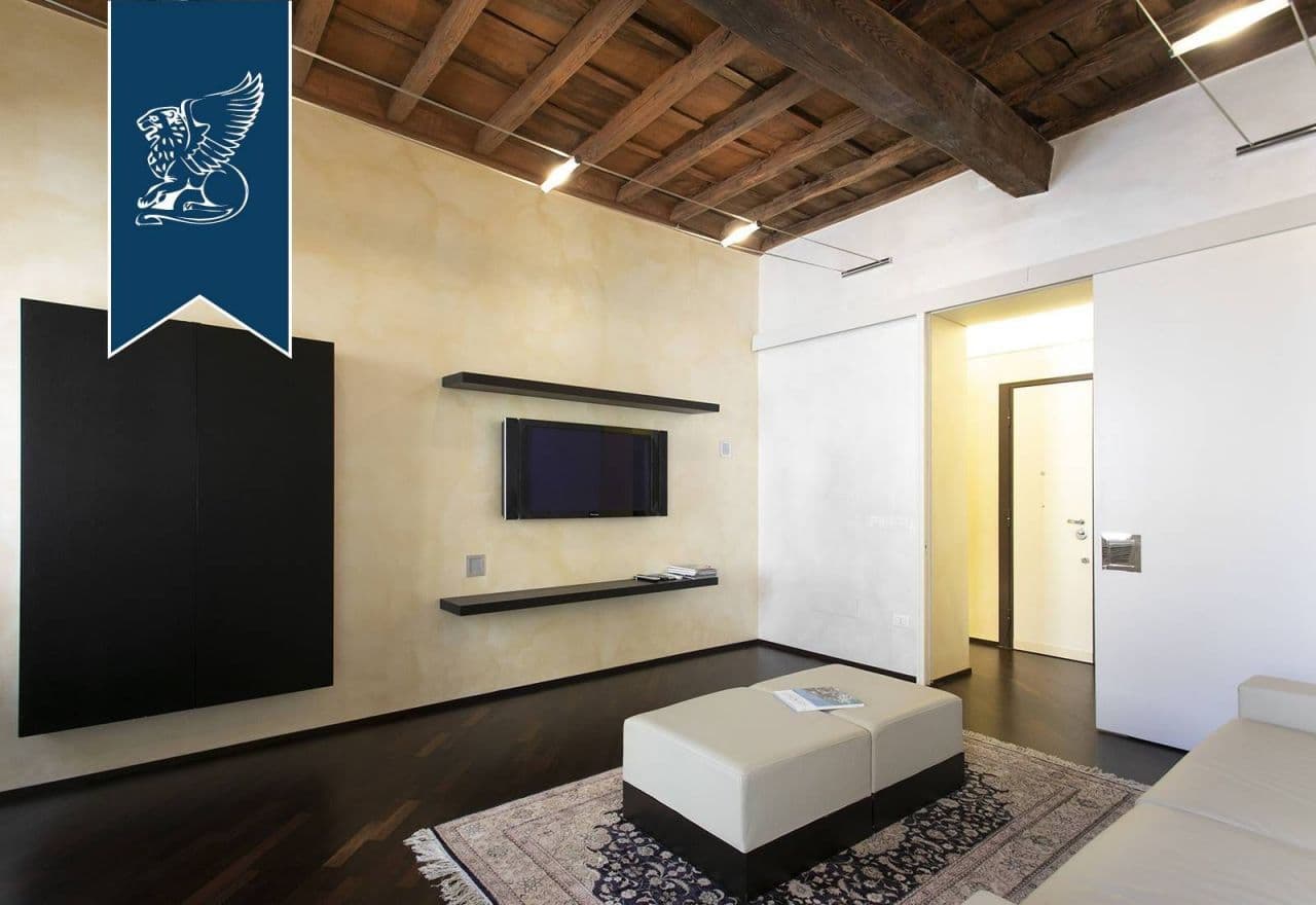 3-Bedroom Apartment in Rome, photo 3