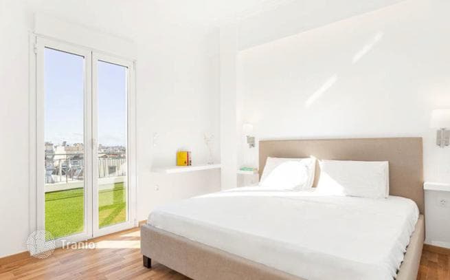 3-Bedroom Penthouse with Balcony and Mountain View in Athens, photo 4