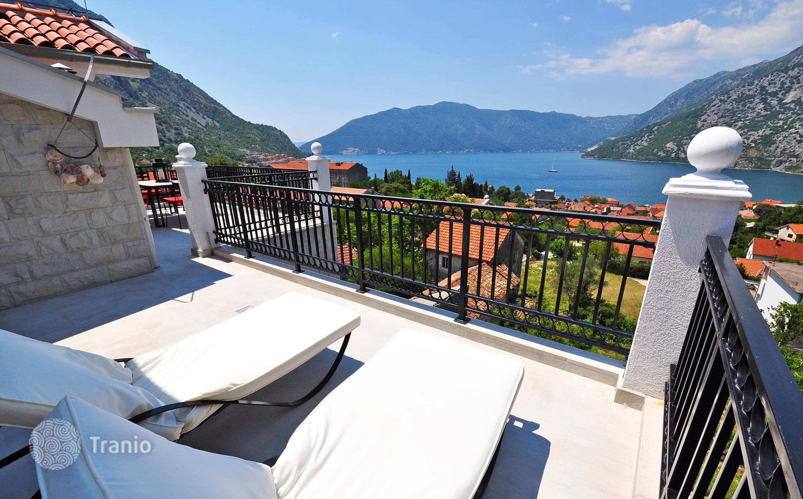 1-Bedroom Apartment with Bay View in Risan, Kotor