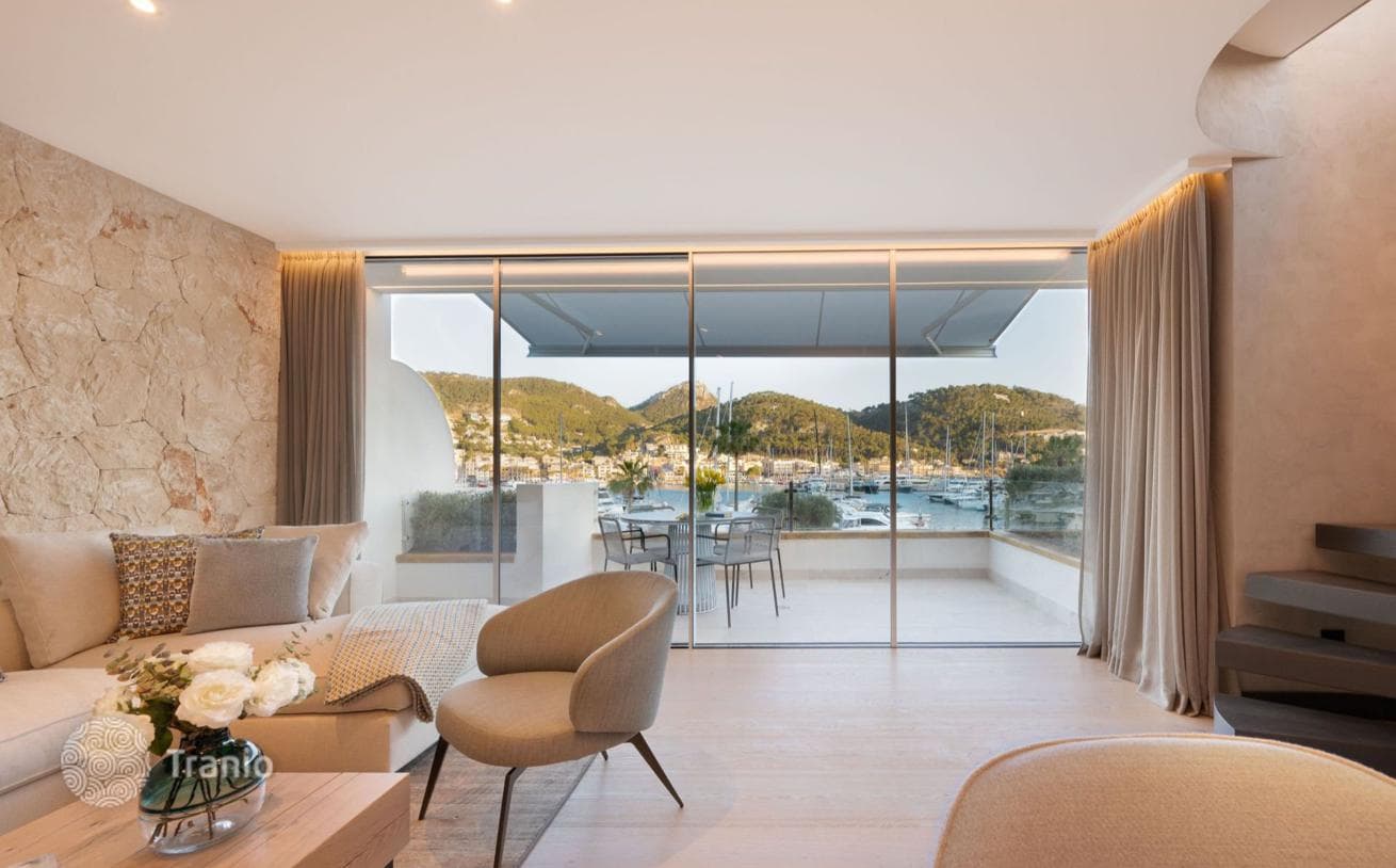 2-Bedroom Penthouse in Port Andratx, photo 5