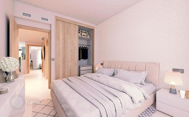 Penthouse with Sea View in New Gated Development with Pool in Estepona, photo 5