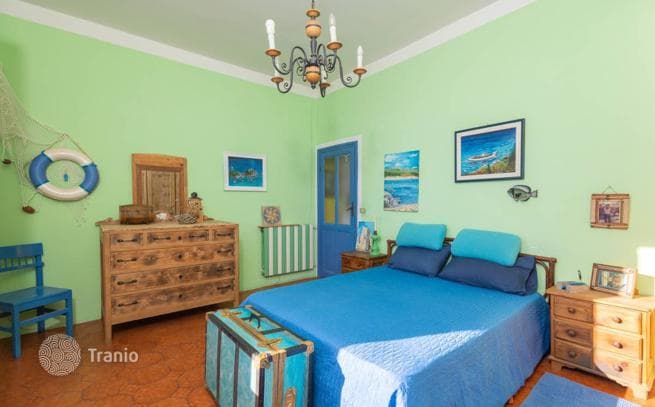 3-Bedroom Villa in Liguria, Italy, photo 4