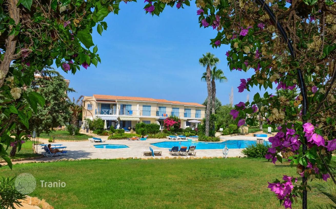 New Luxury Development with Villas, Townhouses and Apartments in Paphos, photo 2