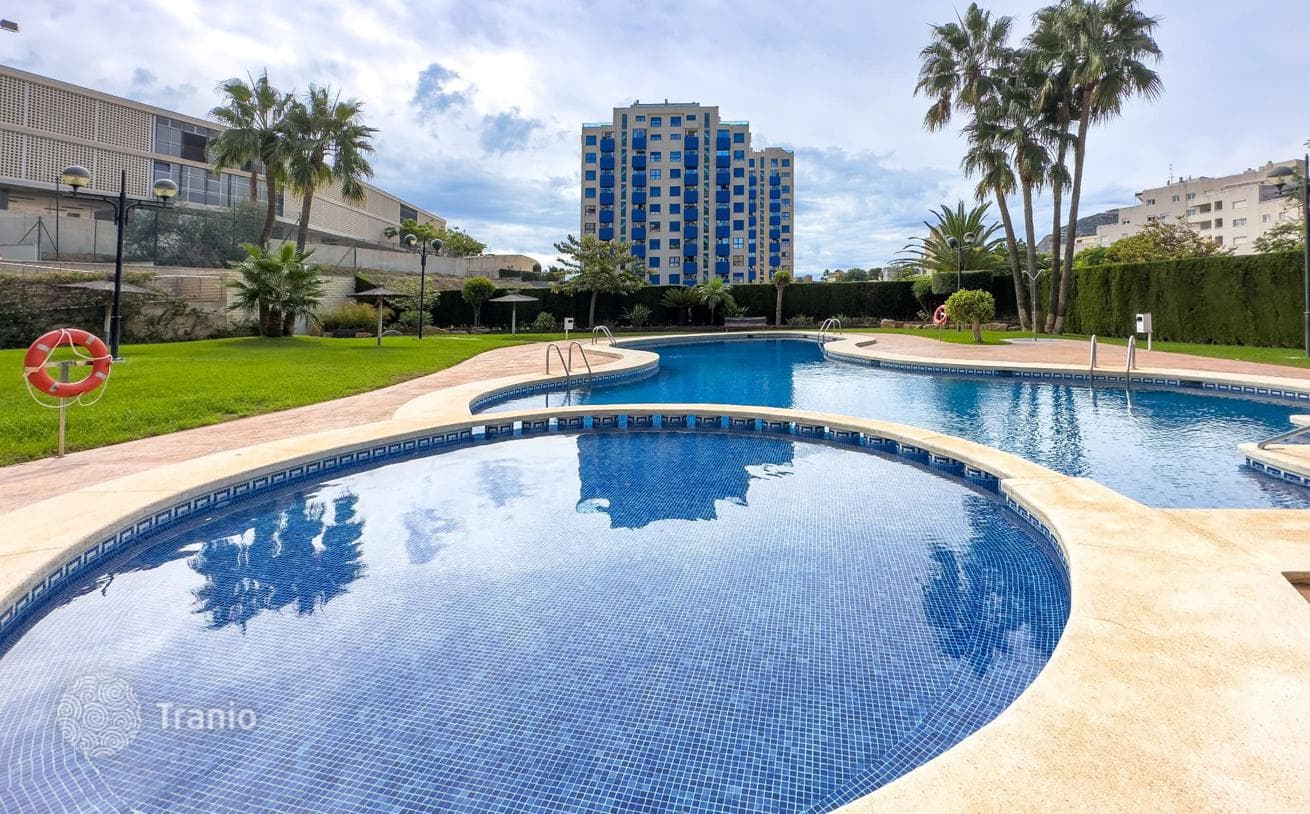 3-Bedroom Apartment with Sea View in Calpe, Alicante, photo 2