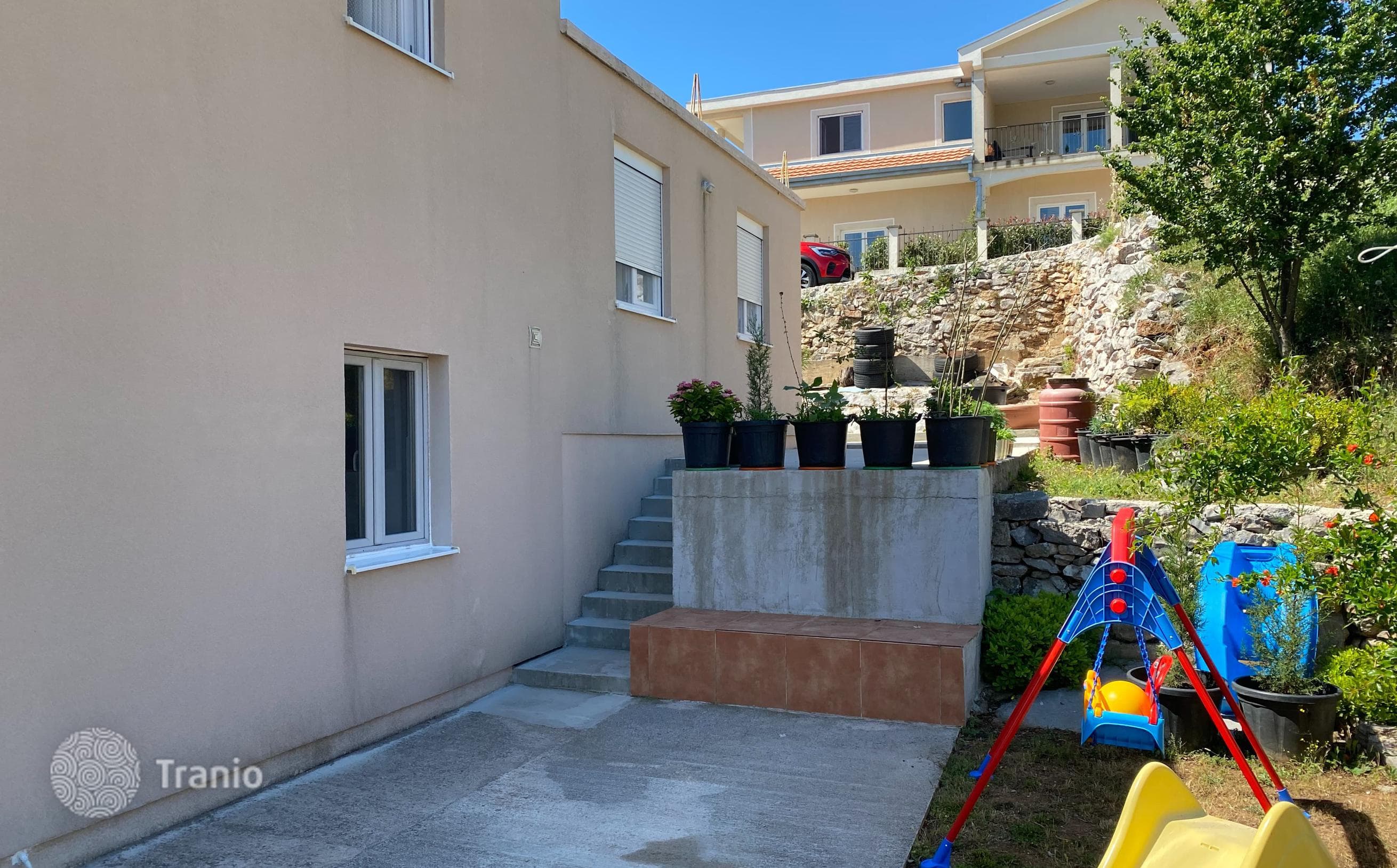 2-Bedroom Villa with Garden in Radovici, Tivat, photo 2