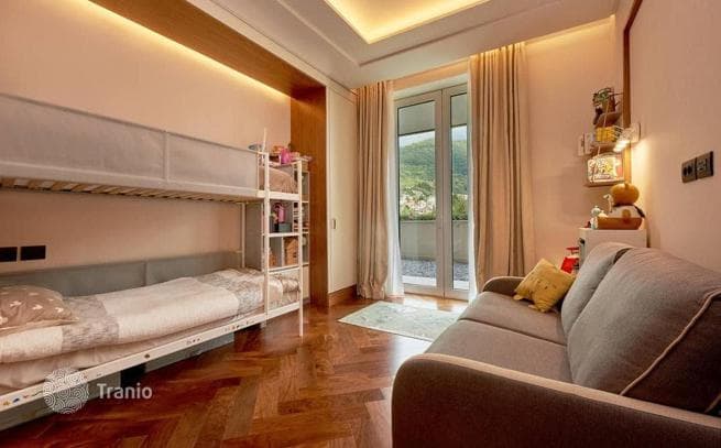 1-Bedroom Apartment with Marina View in Tivat, photo 3