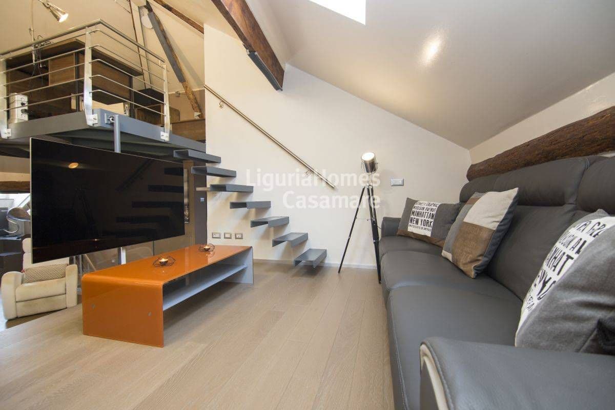 2-Bedroom Apartment in Imperia, Italy, photo 4