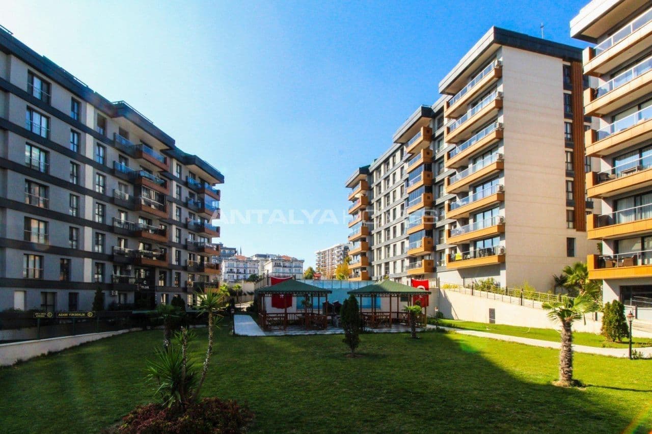 3-Bedroom Apartment in Buyukcekmece, Istanbul, photo 2