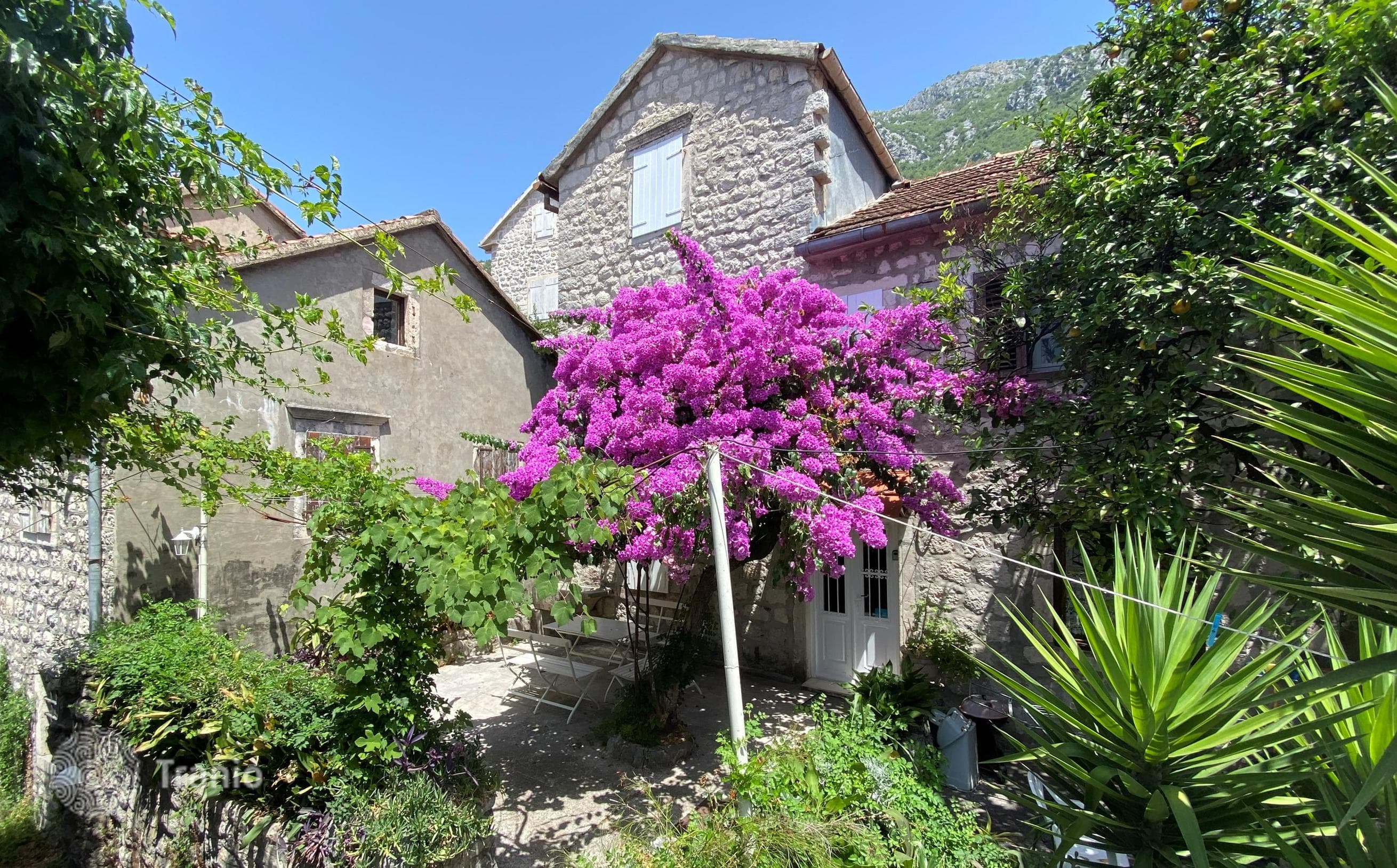 2-Bedroom House with Garden in Perast, Kotor, photo 2