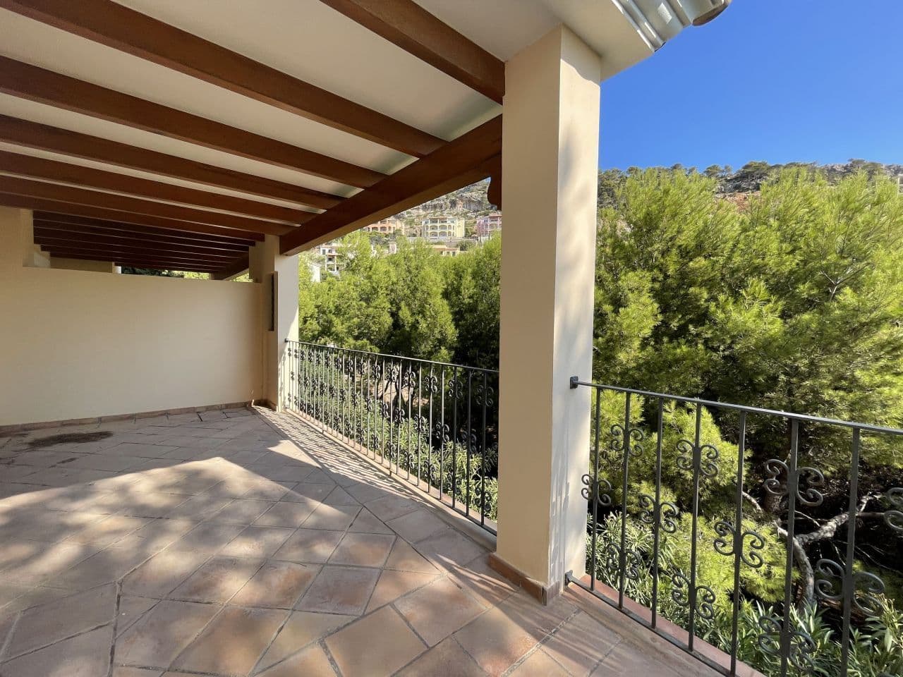 2-Bedroom Apartment in Andratx
