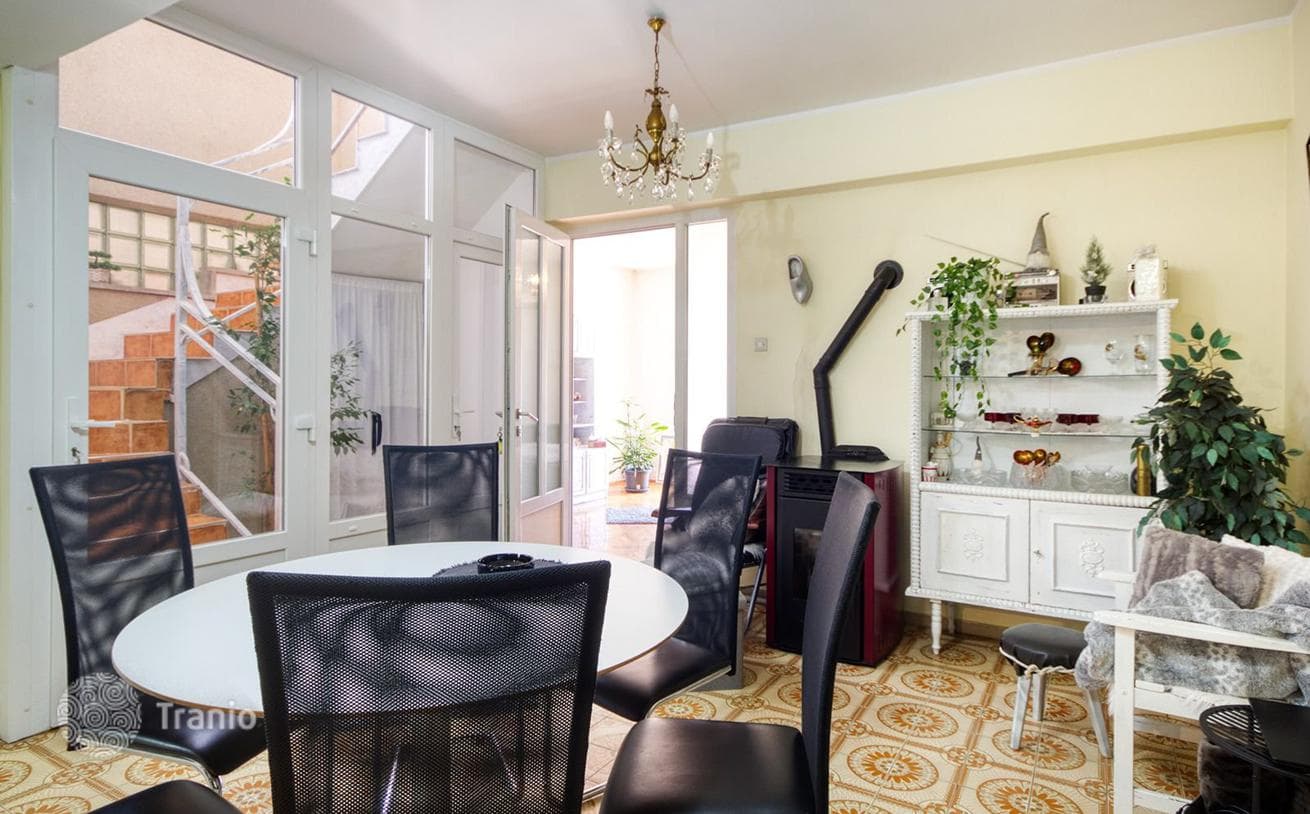 4-Bedroom House in Pula, Croatia