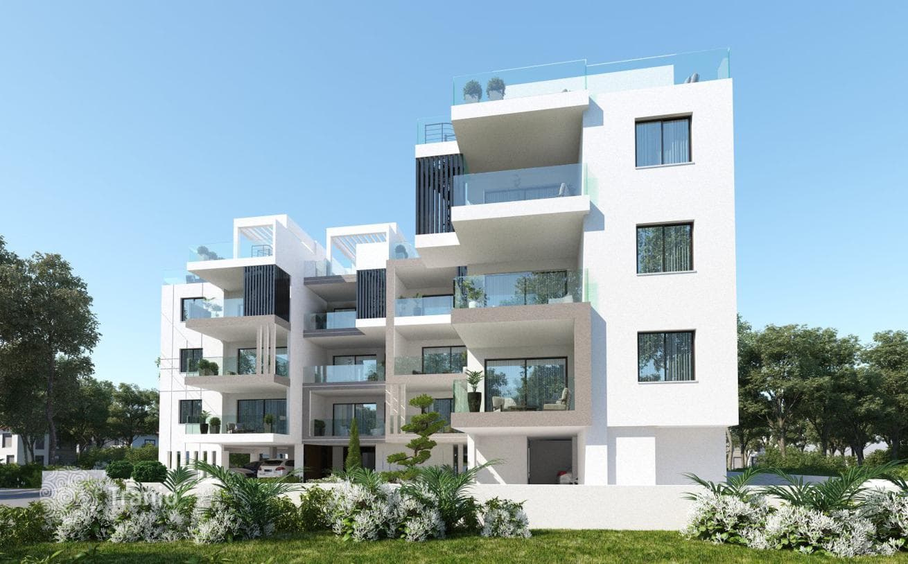 New 1–2-Bedroom Apartments with Lake View in Larnaca, Cyprus, photo 4