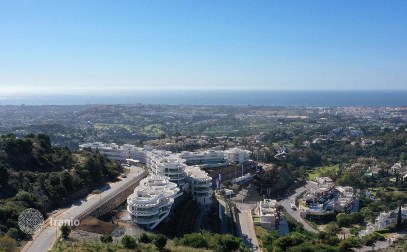 Апартамент на продажу в The View Marbella, Бенахавис