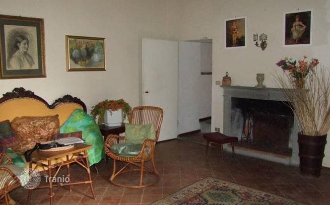 5-Bedroom Apartment in Rignano sull'Arno