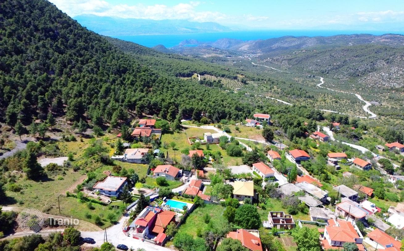 Furnished Villa with Private Pool and Garden in Loutraki, Peloponnese, photo 2