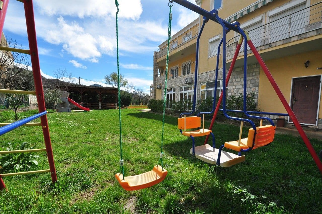 2-Bedroom Apartment in Lastva, Montenegro, photo 2