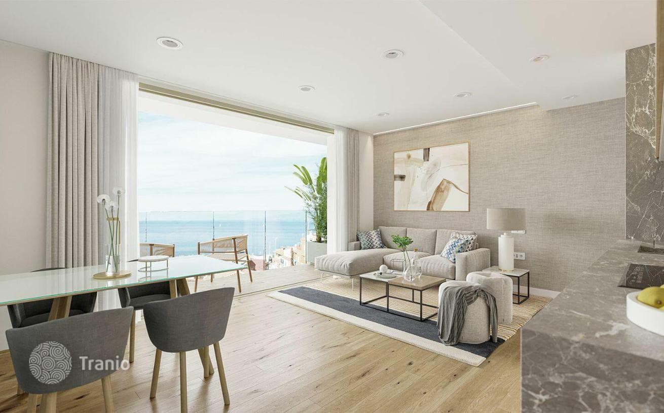 4-Bedroom Penthouse with Sea and City Views in Puerto de Santiago, Tenerife, photo 2